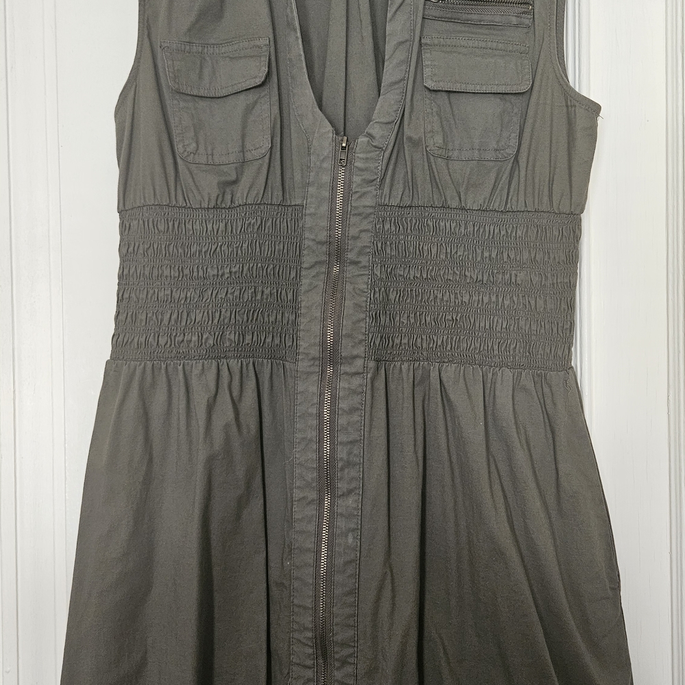 Forever 21 Olive Green Sleeveless Dress